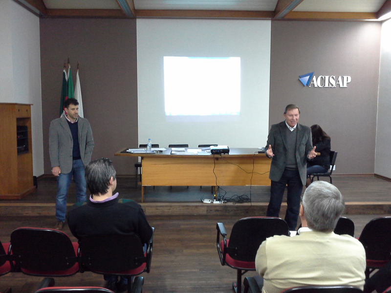 PREFEITO CASALI LIDERA MOVIMENTO PRÓ-AEROPORTO DE SANTA ROSA